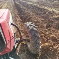کار با تراکتور شخم کاشت چیزل خدمات کشاورزی