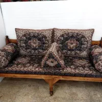 شاه نشین|پشتی|رباط‌کریم, انجم آباد|دیوار