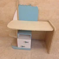 میز تحریر در حد نو .جنسش عالیه