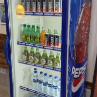 یخچال ویترینی