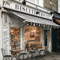 مغازه-بلوار-بهشت-با-حیاط-اختصاصی-پاخور-نگم-برات