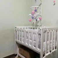 تخت خواب کنار مادر نو و بدون استفاده|تخت و صندلی بچه|تهران, شهید فکوری|دیوار