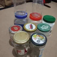 شیشه و ظروف پلاستیکی