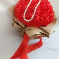 شاخه و باکس گل عیدغدیر|گل مصنوعی|قم, مجیدیه|دیوار