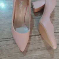 کفش و دمپایی نو|کیف، کفش، کمربند|خوی, |دیوار