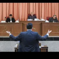 وکیل تخصصی.