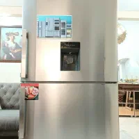یخچال فریزر نیم سایدنیکسان موتوراصلی ضدبرفک درحدنو