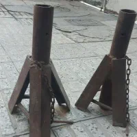 سه پایه اهنی دست ساز محکم