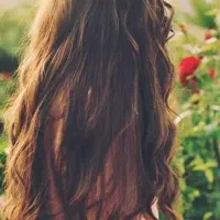 من خواهان موهای طبیعی و بلند هستم