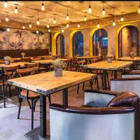 کافه-رستوران-جلفا-126-متر-ویو-ابدی