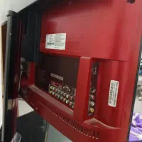 تلویزیون ال سی دی ۳۲اینچ همراه با میز|تلویزیون و پروژکتور|برازجان, |دیوار