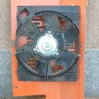 فن پشت دستگاه پرس رامش