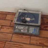 ترازو دیجیتالی محک