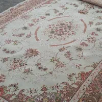 فرش ۹متریکرم رنگ وفرش ۱۲متری سورمی ای