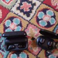 آرپاد هایلو اصلی و هدفون جی بی ال