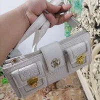 کیف دستی و کوله|کیف، کفش، کمربند|قم, شاه سید علی|دیوار