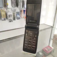 دو عدد گوشی