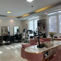 اجاره صندلی در سالن زیبایی