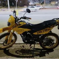 موتور سیکلت ۲۰۰ تریل جترو روان