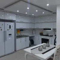 مطهری طبقه بالا ۳خواب بدون پارکینگ نوساز تخلیه
