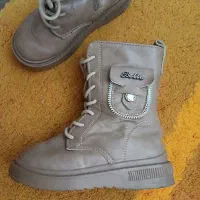 پوتین بچگانه|کفش و لباس بچه|رشت, جماران|دیوار