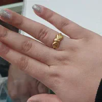 انگشتر سبک و گوشواره طلا