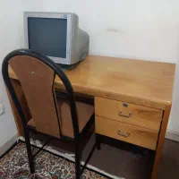 میز و صندلی کامپیوتر و مطالعه