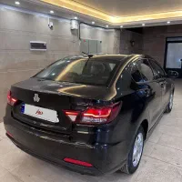 شاهین سانروف ۱۴۰۱ مشکی
