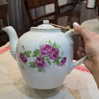 قوری گل سرخی بزرگ