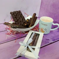 کیک وشکلات دست ساز دوناتلا