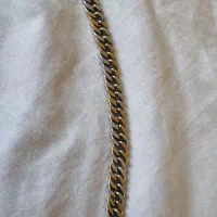 گردنبند و دستبند رنگ ثابت