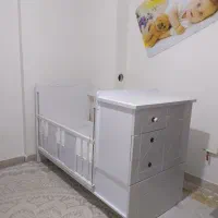 تخت خواب نوزاد تا ۱۸سال قابل استفاده س