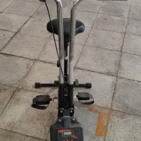 دوچرخه ثابت ورزشی