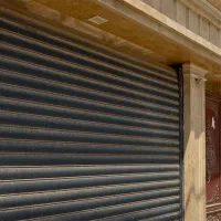 فروش واحد دارای وام 550 میلیون