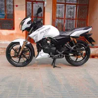 آپاچی 180