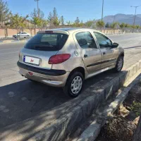 206 مدل 83 سالم