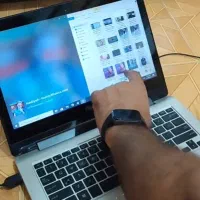 Asus لمسی قدرتمند، سریع، شش گیگ گرافیک، تبلت شو