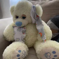 دو عروسک بزرگ|اسباب‌بازی بچه|رشت, پل تالشان|دیوار
