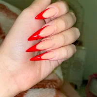 کاشت ناخن ومژه با اف ویژه