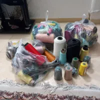 چرخ خیاطی تعداد400عدد نخ ترویلا و دوک کوچیک فروشی|لوازم خیاطی و بافتنی|تهران, یاخجی آباد|دیوار
