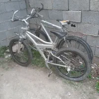 دوچرخه. سالم