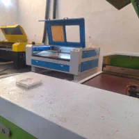 نیروی کار کارگاه برش و حک لیزری