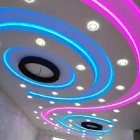 گچکاری و لکه گیری