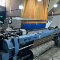 وسط کار بافندگی