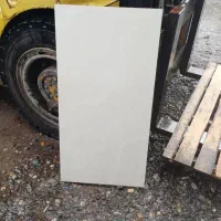 کاشی و سرامیک ونیز کرم