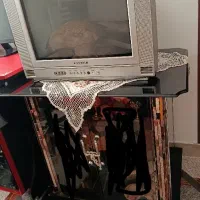 میز تلوزیون وتلوزیون