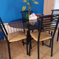 میز ناهار خوری شیشه ای ۴ نفره
