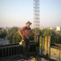 یک یا دونفر کارگر ساده برای کار المتوربندی کارداعم