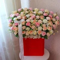 انواع باکس گل مصنوعی با قیمت اقتصادی|گل مصنوعی|شیراز, معالیآباد|دیوار