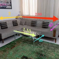 مبل ۷نفره ال با میز شیشه ای مدرن و ۵کوسن